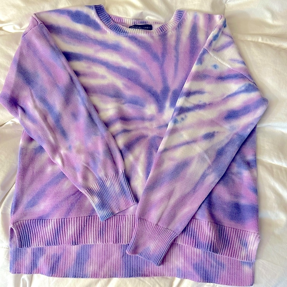 Design History Tie dye purple pink blue white sweater cotton super smooth weave